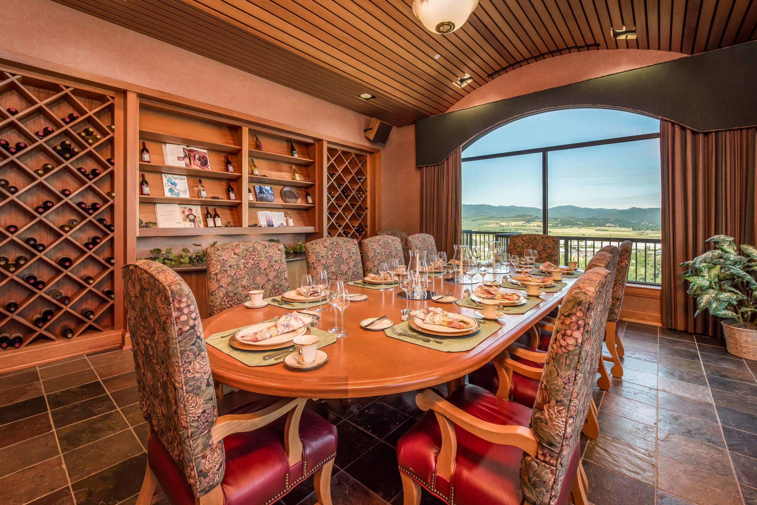 A private dining room at Rogue Valley Manor.